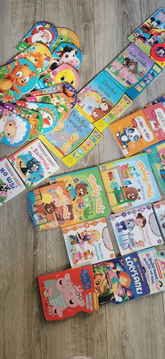 Książeczki, bajeczki +1 różne 32 sztuki