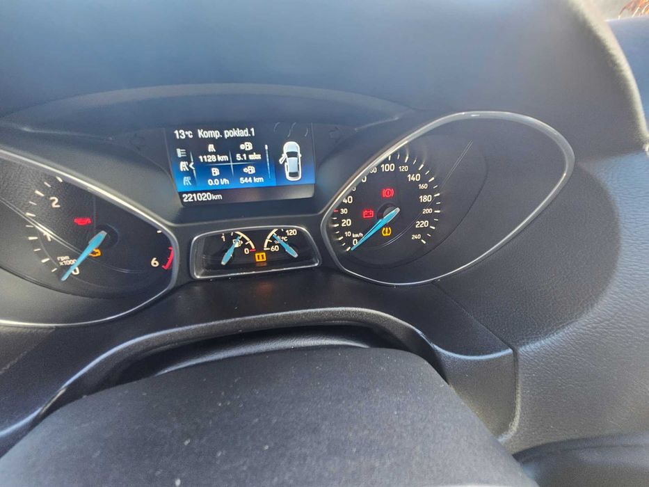 Auto osobowe ford focus