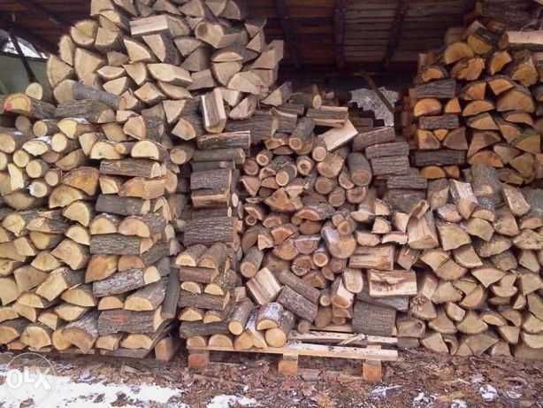 Drewno kominkowe suche