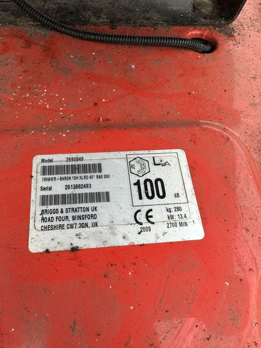 Traktorek ogrodowy kosiarka Simplicity Regent 18HP 2009 rok