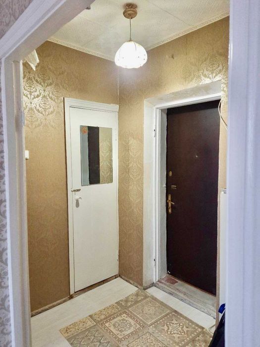 Терміновий продаж 1 к квартира з ремонтом район 12 школи - More