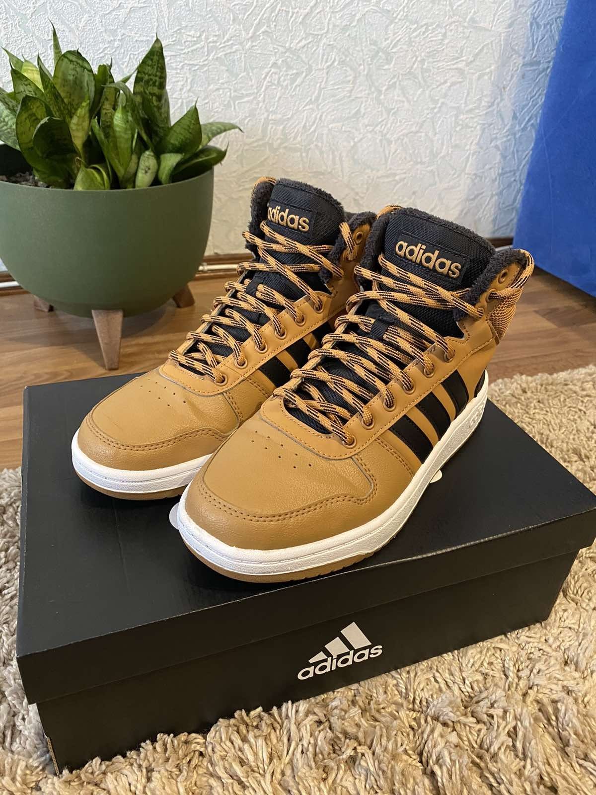Adidas Hoops 2.0 Mid. 1 690 Olx
