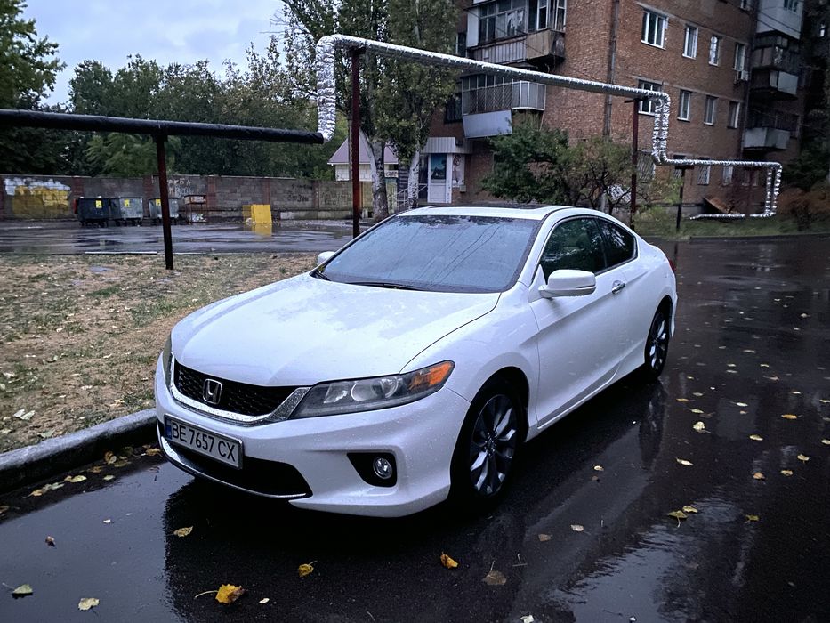Honda Accord 2014, купе, 9 покоління