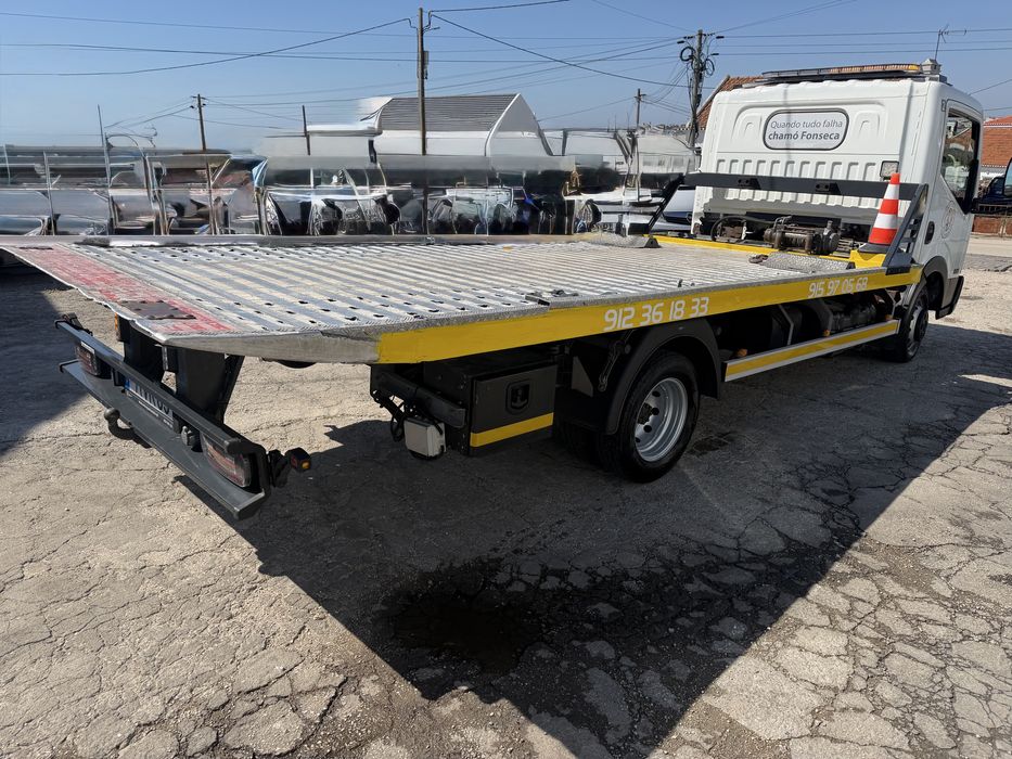 Pronto socorro Nissan Cabstar NT400 2018