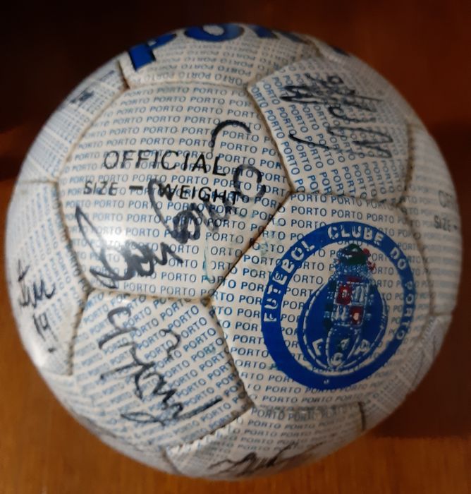 Bola autografada F.C.Porto.