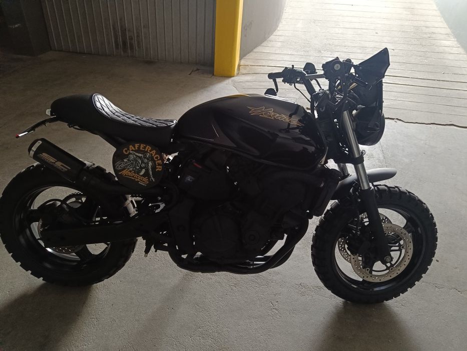Honda hornet 600 Scambler