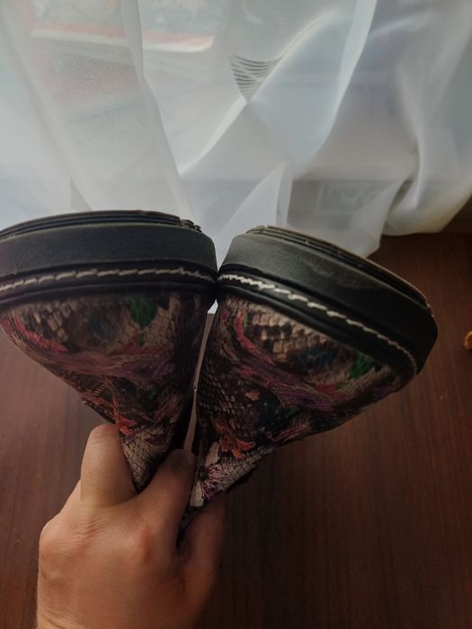 Фірмові жіночі черевики 37 р