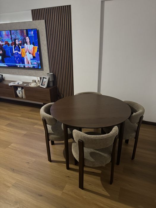Mesa extensivel nova Marstrand Jysk- nogueira