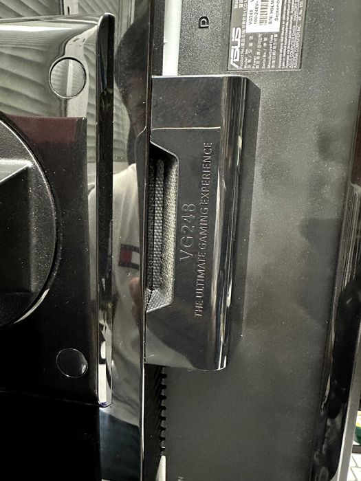 Monitor Gaming ASUS VG248QE – 24” | 144Hz | 1ms