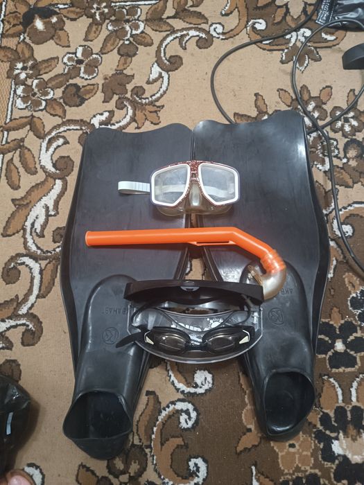Продаю для плавання  очки ласти трубка