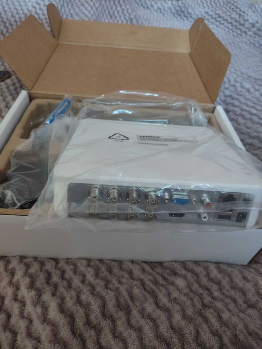 відеореєстратор Hikvision iDS-7108HQHI-M1/S (серія Turbo HD 7100)