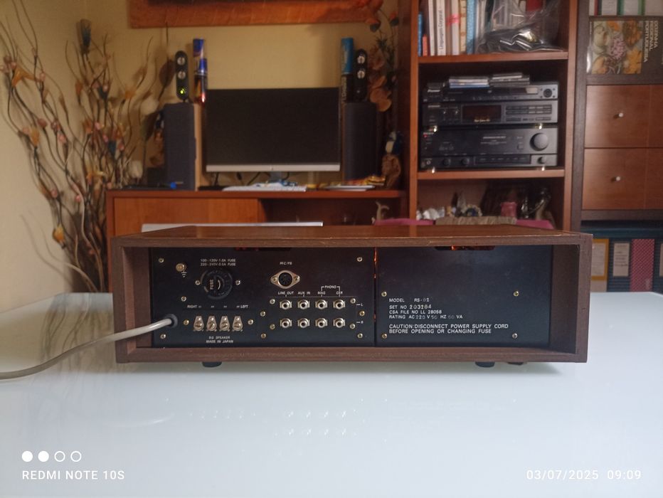 Amplificador SKANDIA  IC RS-82