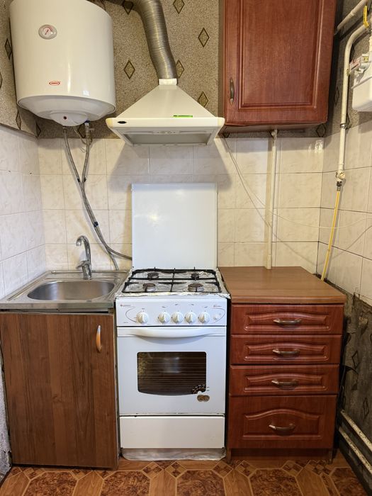 Продаж 1.км квартири