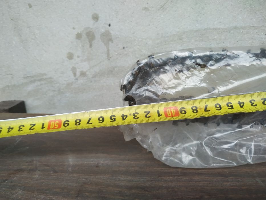 Продам бензопилу Урал