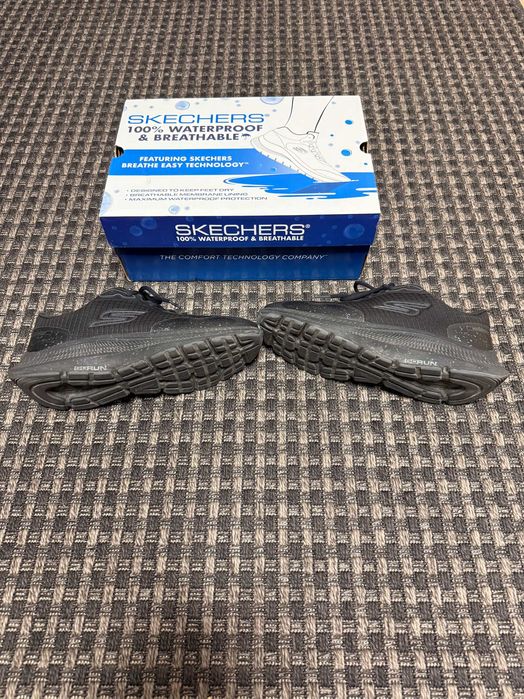 Skechers Waterproof GO RUN Consistent 2.0 (Modelo 220874 BBK) - 41