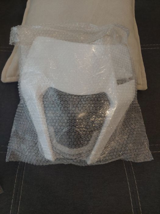 Farol JFG RACING para Moto KTM