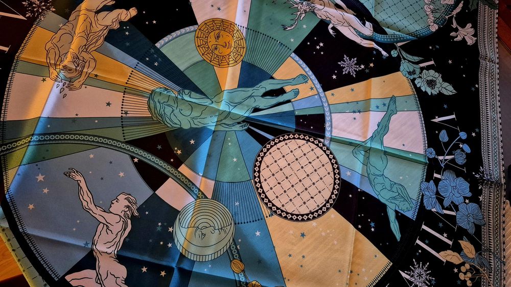 Hdrey chusta jedwabna duża. Kolekcja Zima. M. Zień