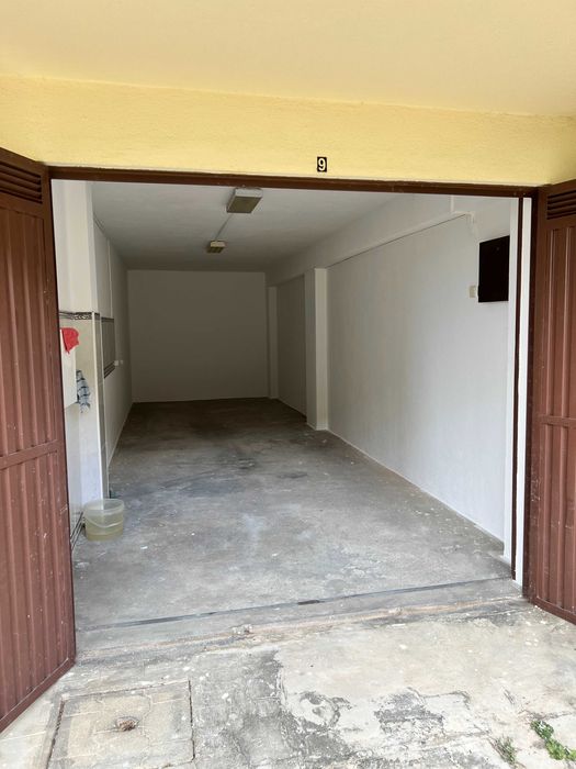 Garagem / Arrecadação / Mini Armazem / Box - Cavaquinhas/Seixal