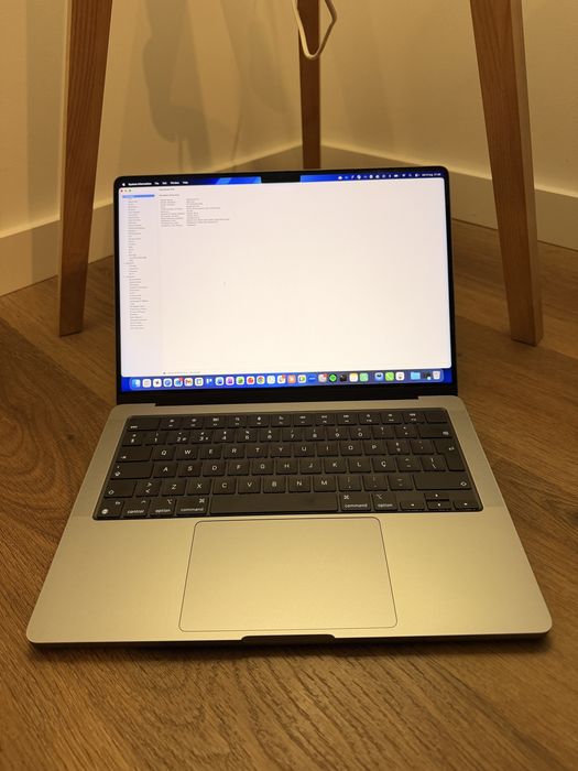 MacBook Pro 14'' - M2 Pro - 32GB RAM - 512GB