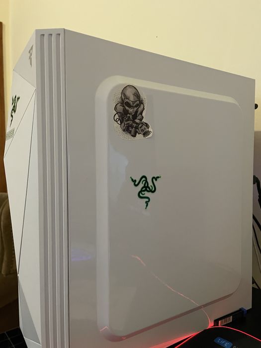 Computador e monitor