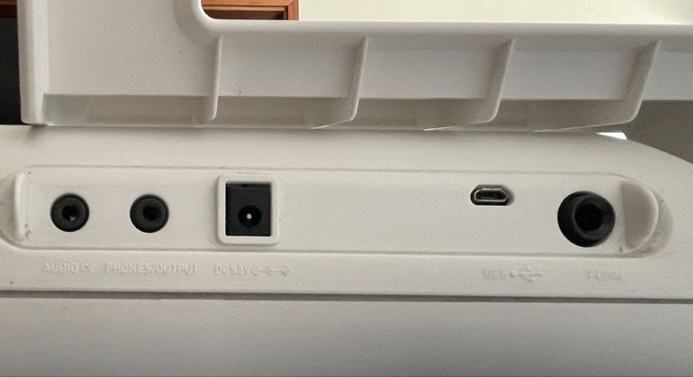 Teclado Casio Casiotone CT-S200 Branco - como novo