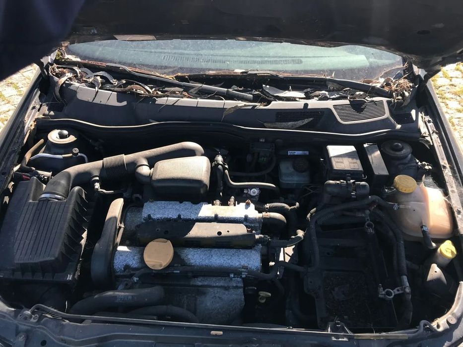 Opel Astra1.4 16V Caravan 1998 - Para Peças