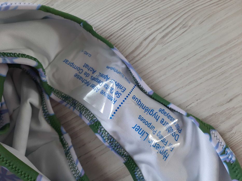 Зеленый цельный сдельный купальник Victoria's secret оригинал р.М