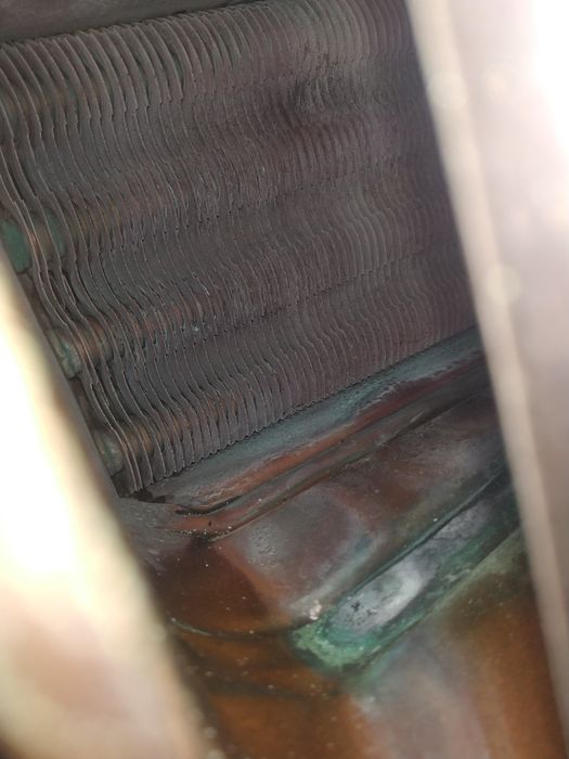 Продам 2 газовых колонки бош и юнкерс