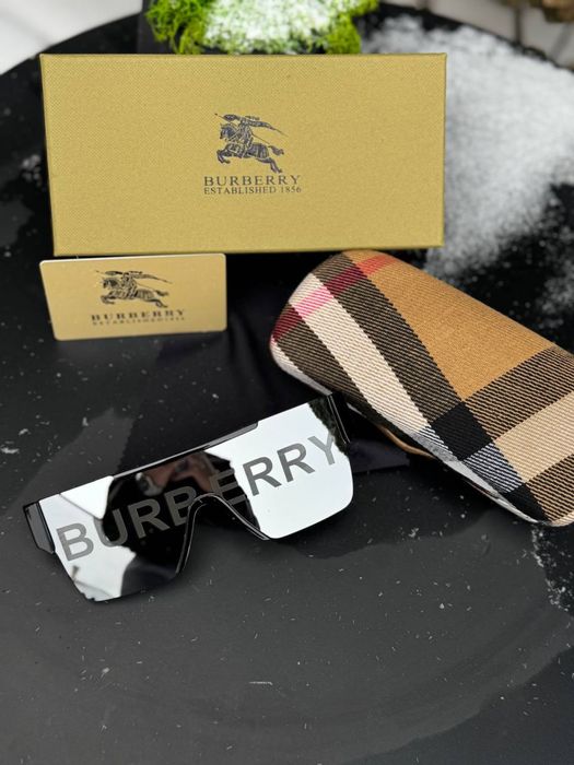 Без Предоплат‼️Окуляри Burberry є Комплект