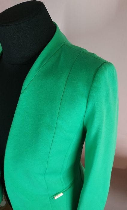 Піджак жіночний, зеленого кольору 36 / S / 44,  38 / M / 4