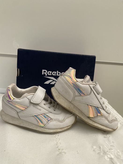 Tenis Reebok Perola e Puma Glitter menina 23