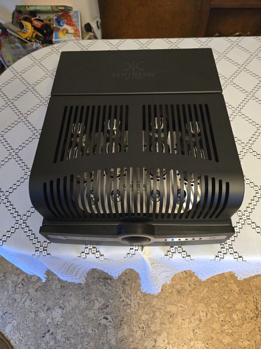 Synthesis A100 titan z  DAC  jak nowy idealny stan 100 wat