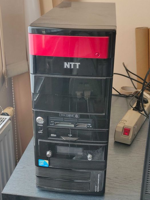 Komputer NTT Core 2 Quad Q8300 4 GB – bez dysku, uszkodzony CD/DVD