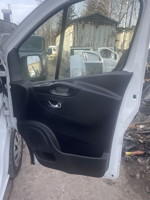 Карта карти дверей Renault Trafic 3 2014-22 Vivaro Пластик Таленто