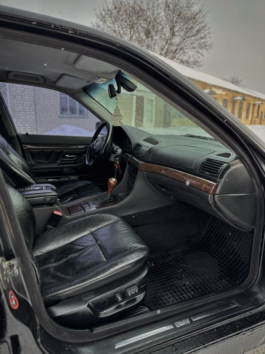 Bmw e38 740i 7 series v8 m62b44 4.4л Срочно!
