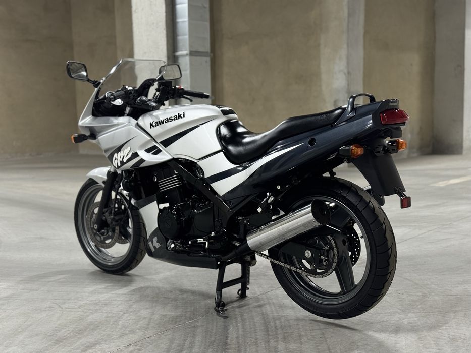 Мотоцикл Kawasaki GPZ500