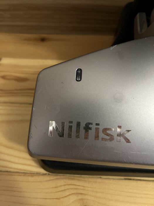Ручний пилосос Nilfisk