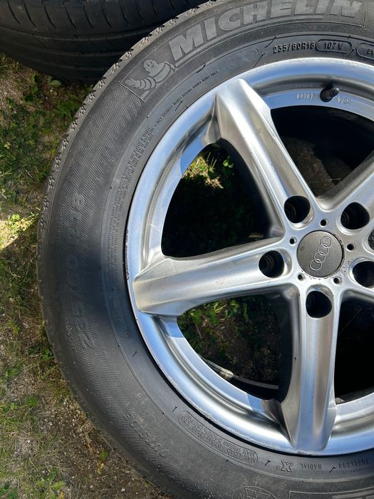 4 pneus a Venda Audi