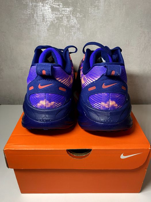 Чоловічі кросівки Nike Vomero 18, розмір EU 44.5 / 28.5 см