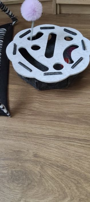 Mata zabawki dla kota