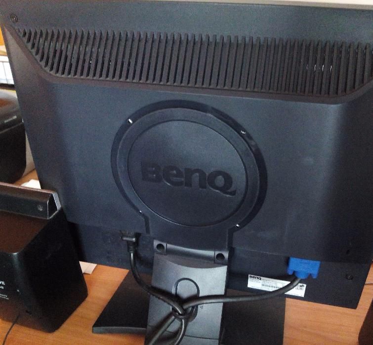 BENQ T705 Monitor – 17" LCD + Offers64738275360001121