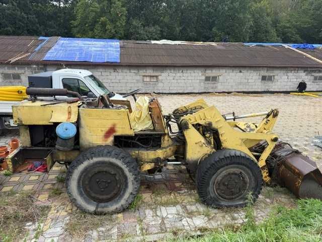 ładowarka Fadroma Ł-200 / L200 w stanie uszkodzonym