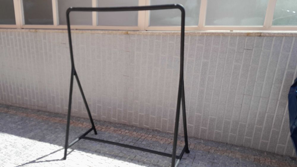 Suporte para cabides - interior/exterior IKEA Turbo