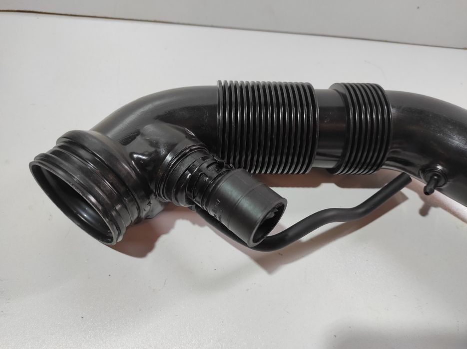 Патрубок фільтра дросельної заслонки Фольксваген ауді Сеат 1.6мпі