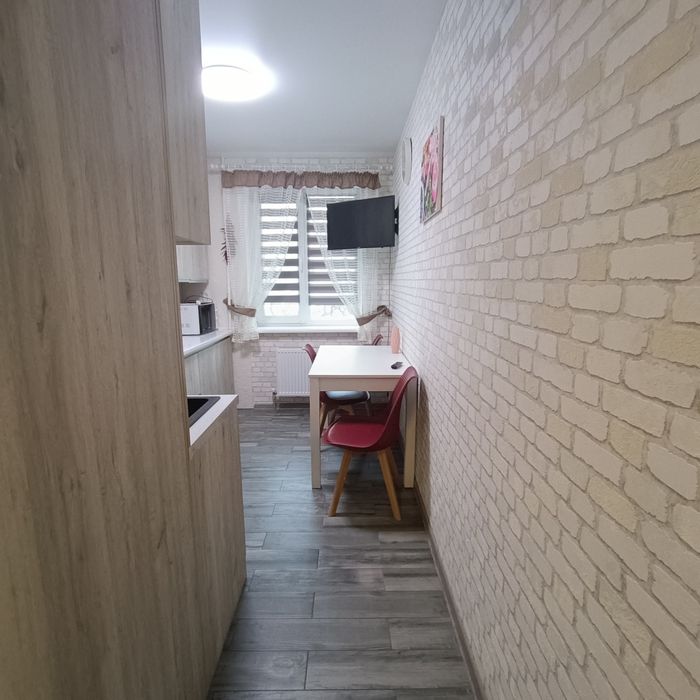 Здам 3 кімнатну квартиру на Жадова