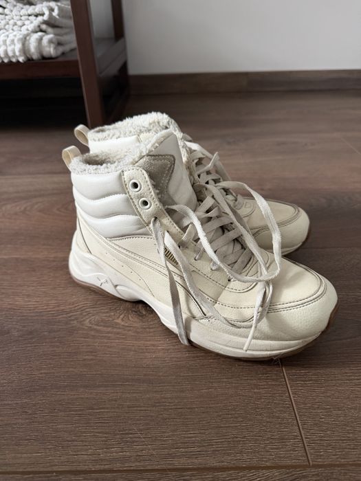 Продам теплі черевики Puma