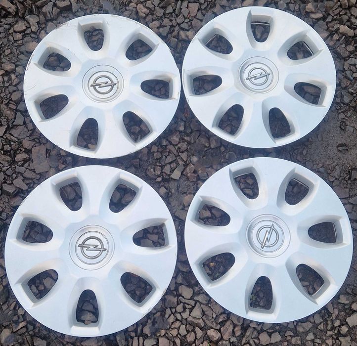 Kołpaki oryginalne Opel Corsa D 15" Kpl.