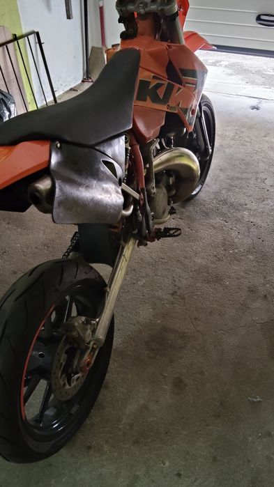 KTM  EXC  200 matriculada