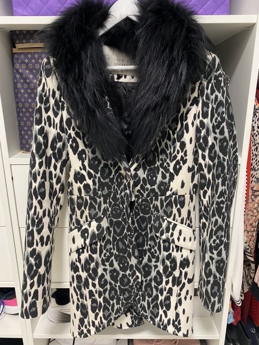 Оригінальне пальто PhIlipp Plein.