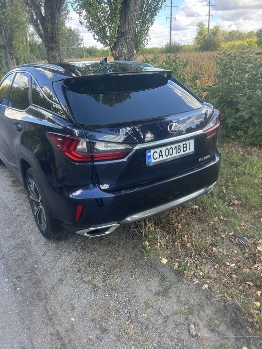 Lexus Rx350.